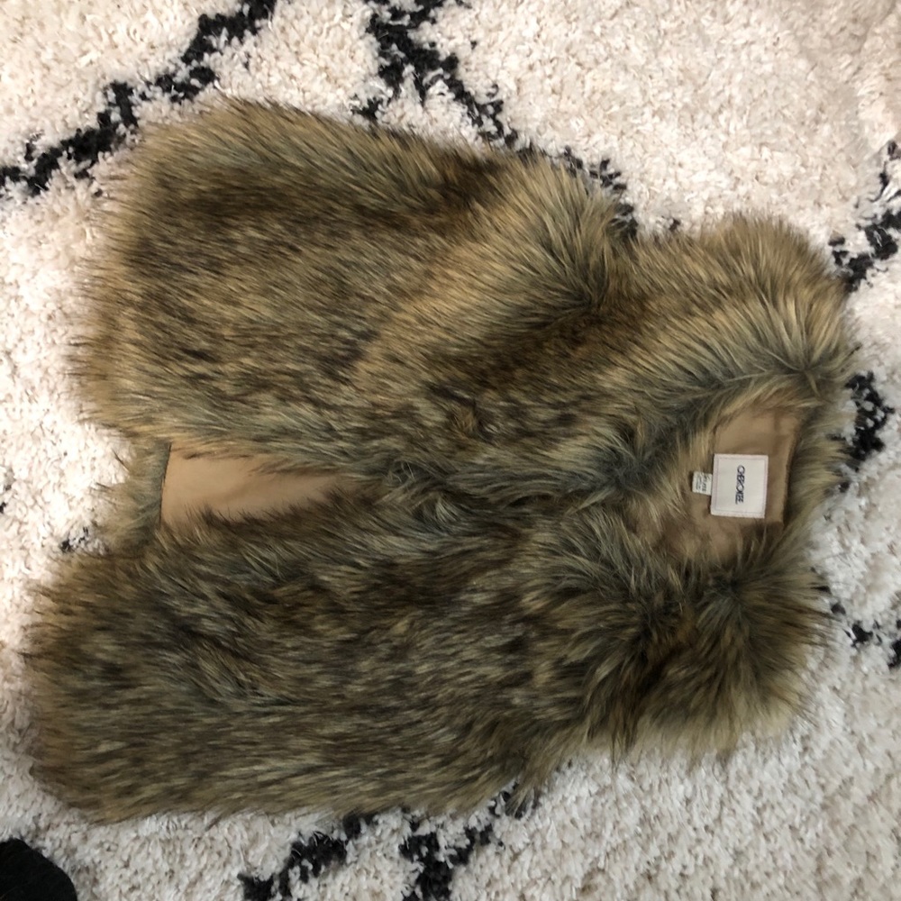 Faux fur vest